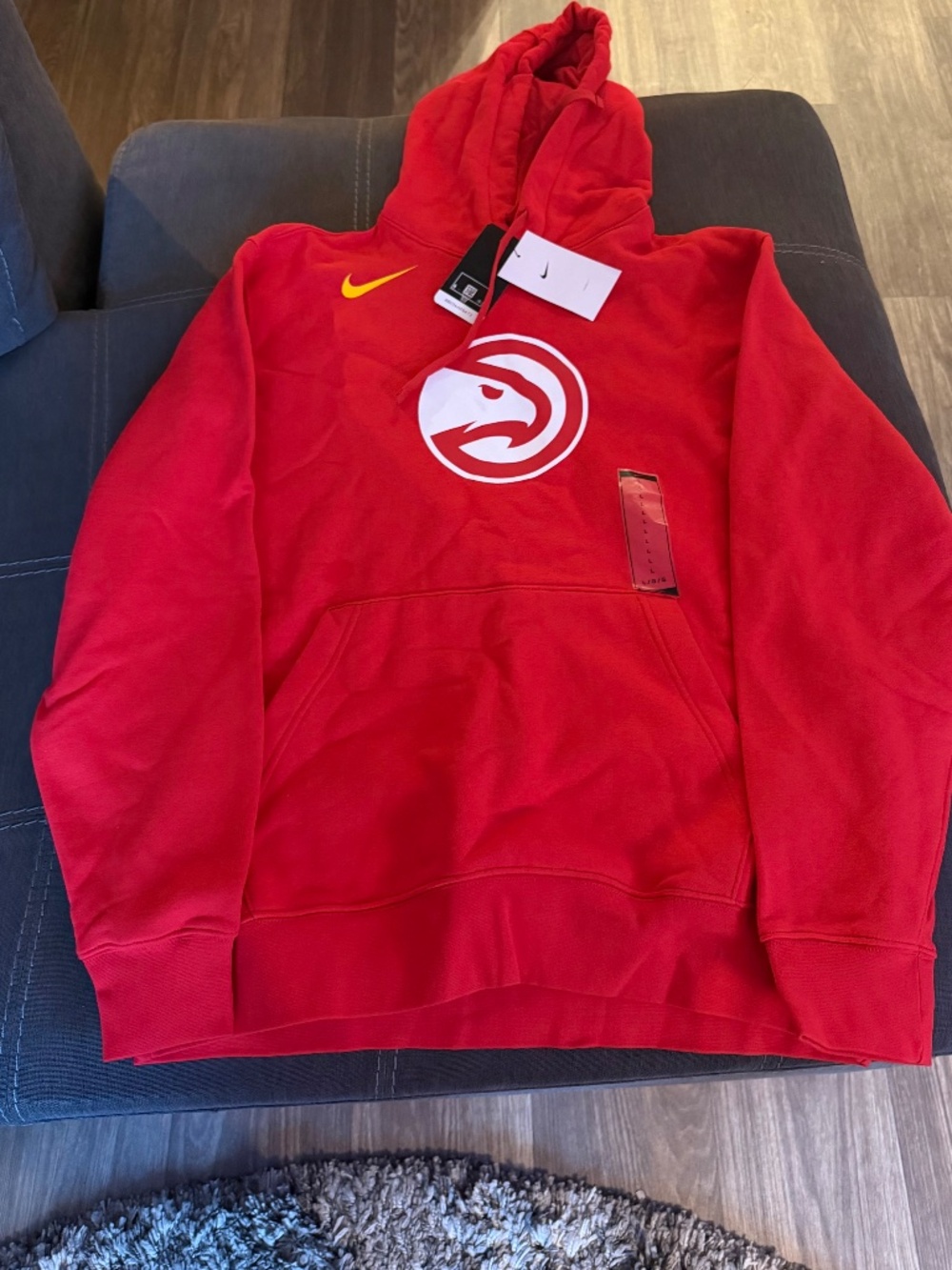 NWT-NIKE NBA ATLANTA HAWKS CLUB HOODIE - Picture 3 of 4
